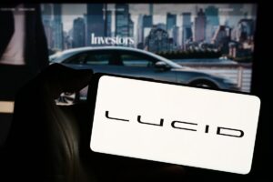 Lucid Motors (LCID): Lucid Group Shares Fall 7.6% as Market Sentiment Sours on EV Sector