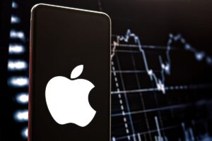 Apple Inc. ($AAPL) Stock: Reintroduces Blood Oxygen Monitoring via iPhone Amid 6.78% YTD Decline